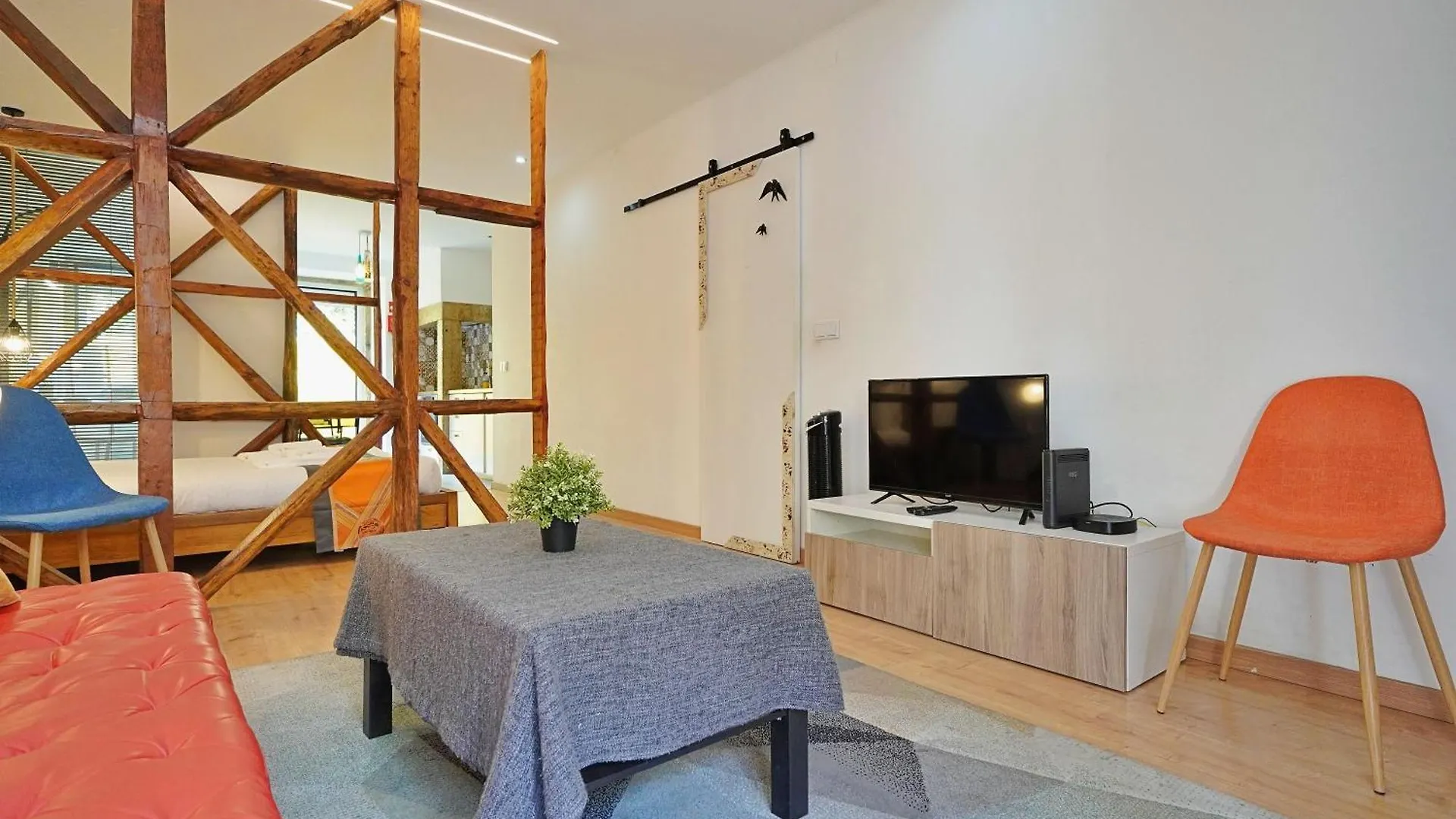 Mbird Lx Yard Studio Lisboa 0*,  Portugal