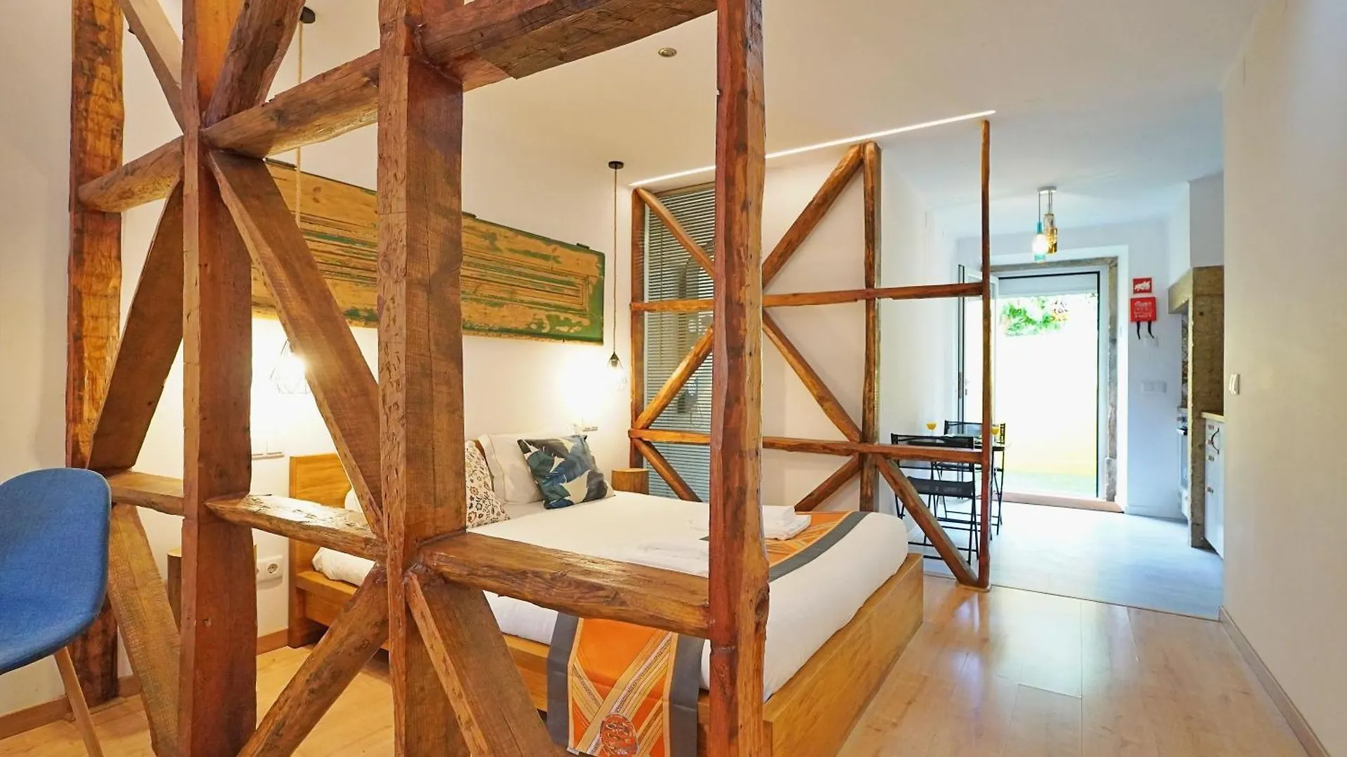 Mbird Lx Yard Studio Lisbona 0*,