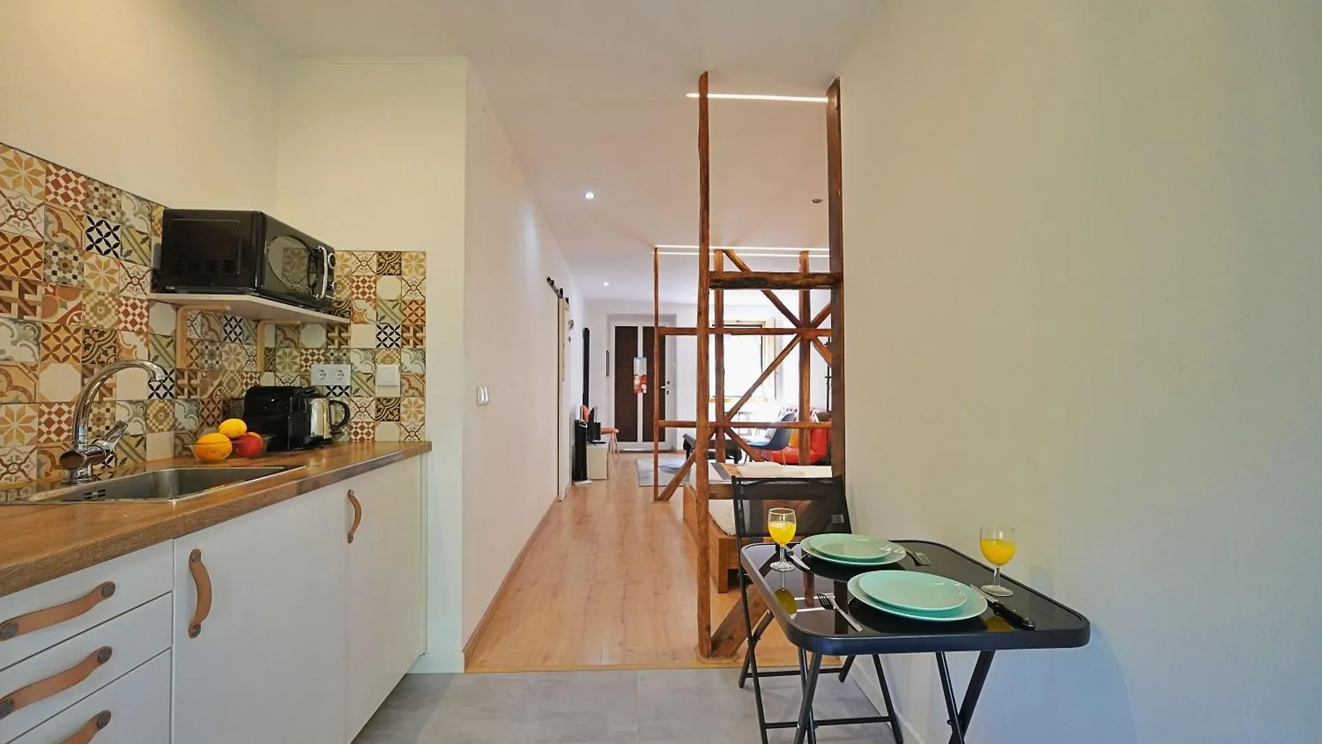 Appartamento Mbird Lx Yard Studio Lisbona Portogallo